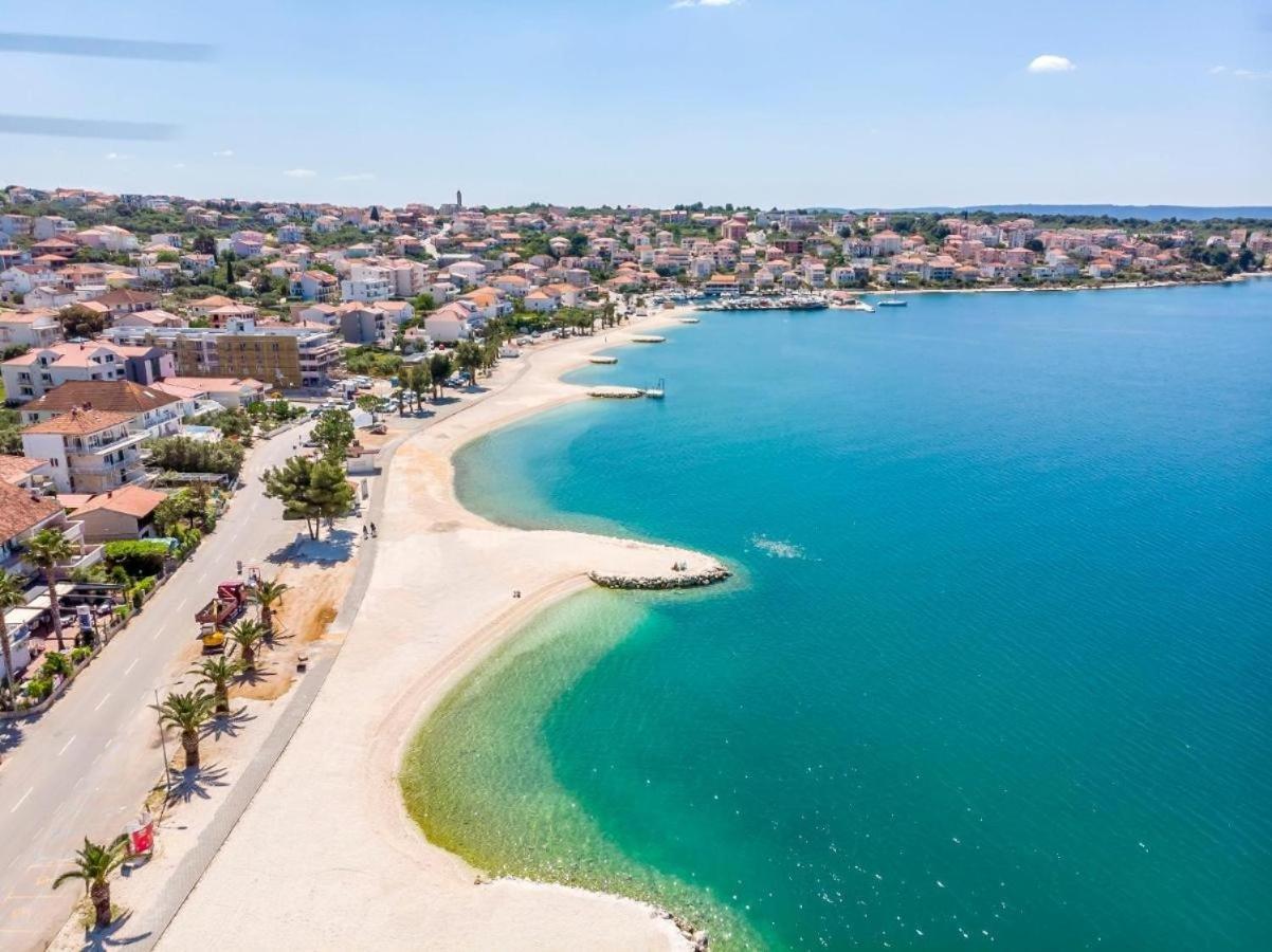 Apartments Doria - 20M From Beach Трогір Екстер'єр фото