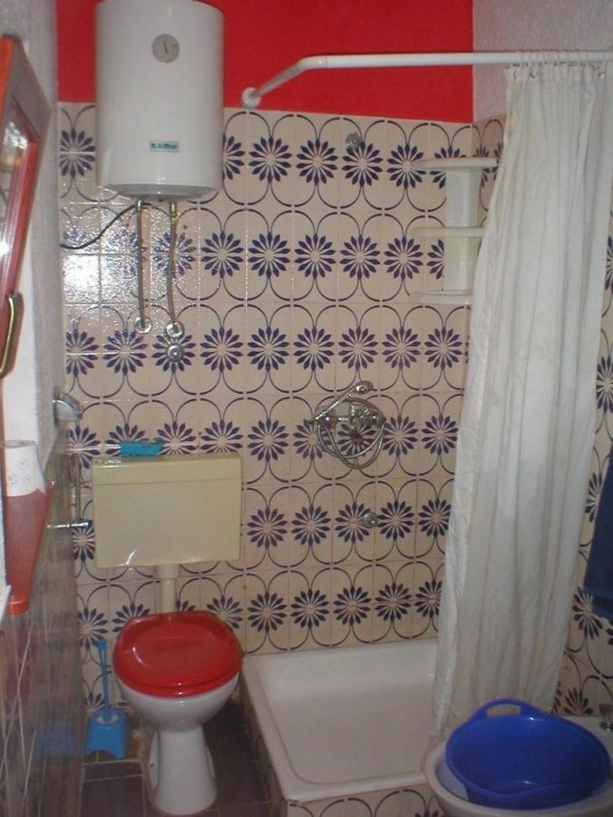 Apartments Doria - 20M From Beach Трогір Екстер'єр фото